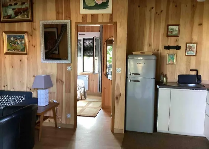 Σαλέ Le Hosta Saint-Julien-en-Born